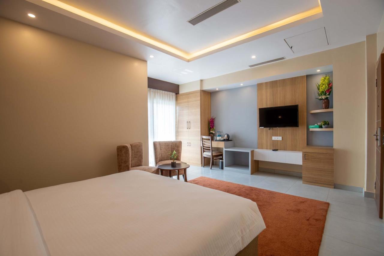 Hotel Palm International Butwal Eksteriør billede