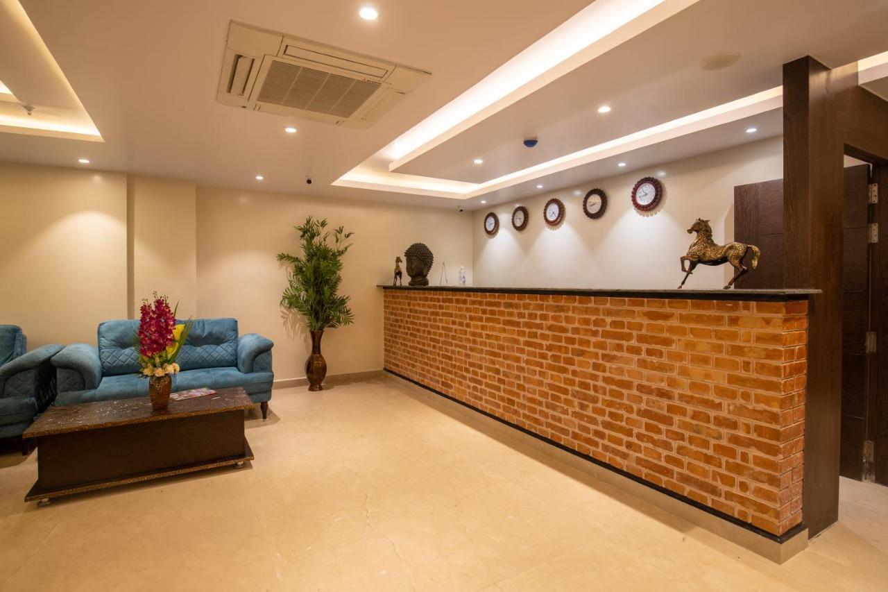 Hotel Palm International Butwal Eksteriør billede