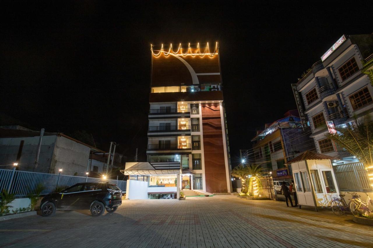 Hotel Palm International Butwal Eksteriør billede