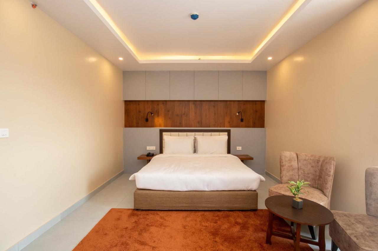 Hotel Palm International Butwal Eksteriør billede