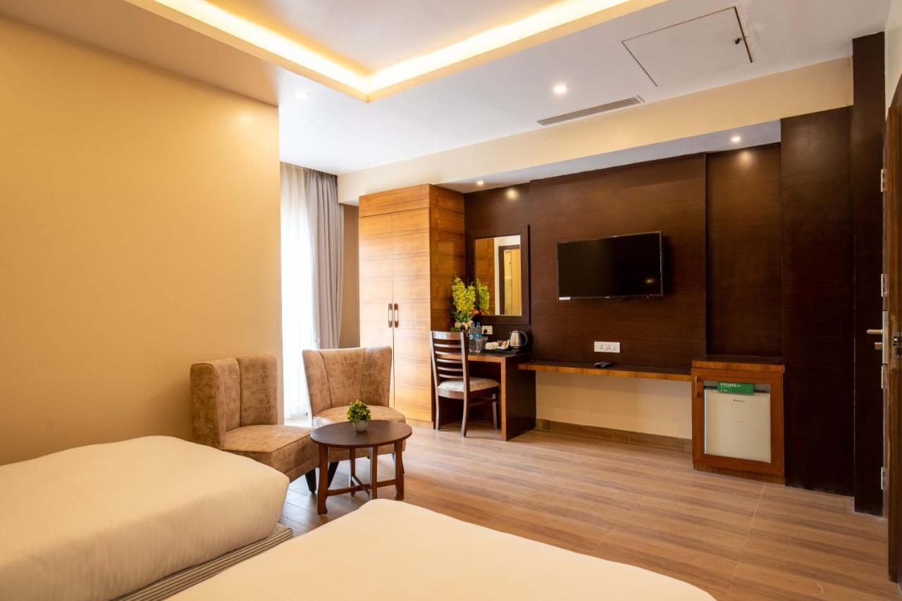 Hotel Palm International Butwal Eksteriør billede