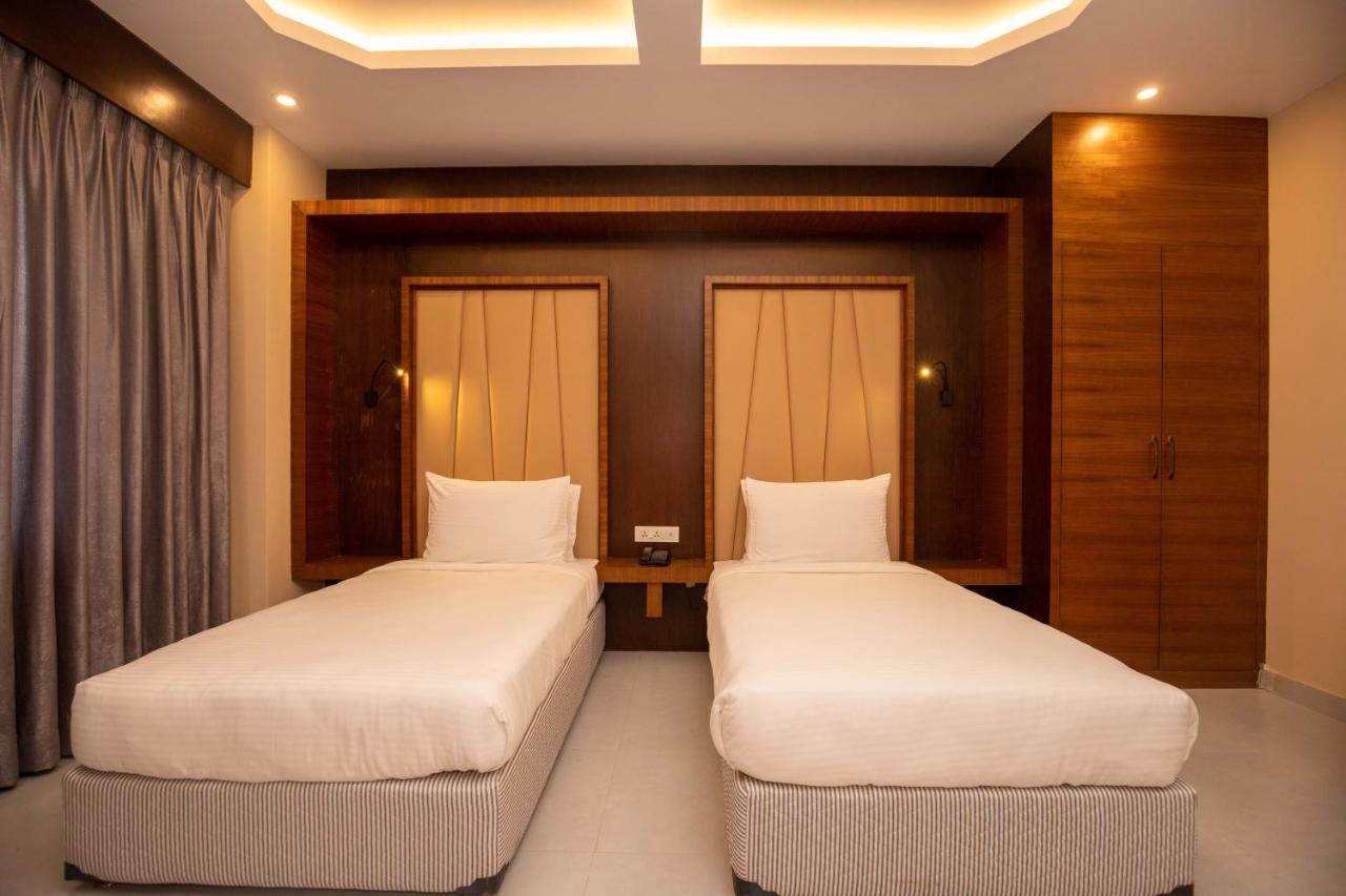 Hotel Palm International Butwal Eksteriør billede