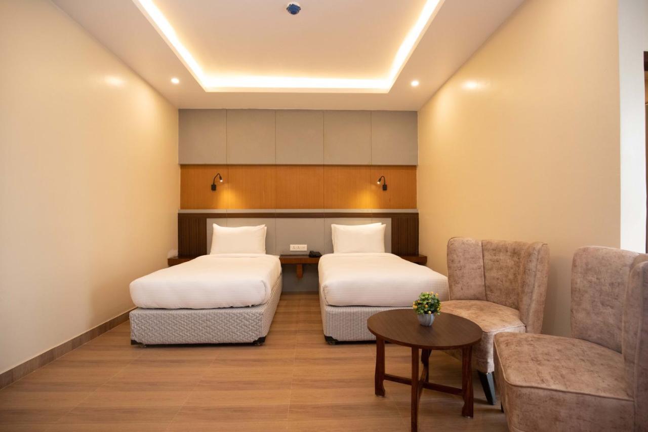 Hotel Palm International Butwal Eksteriør billede
